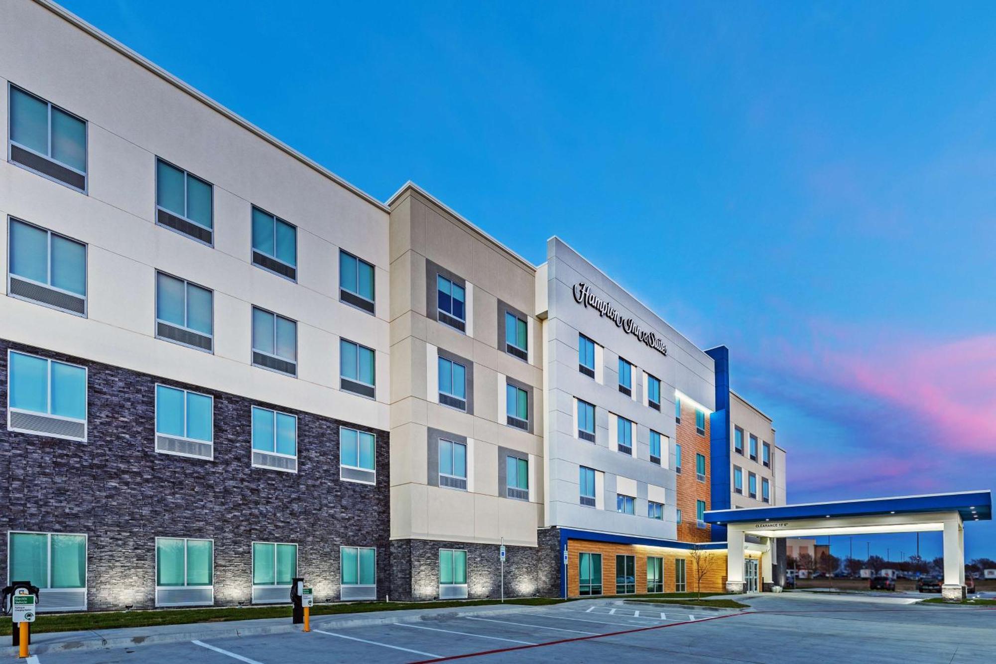 Hampton Inn & Suites Canyon, Tx Exterior photo